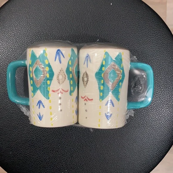 3/$15 NWT salt & pepper shaker set southwest boho print - Picture 5 of 16